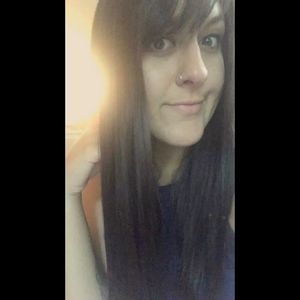 Meet your Posher, Lynda